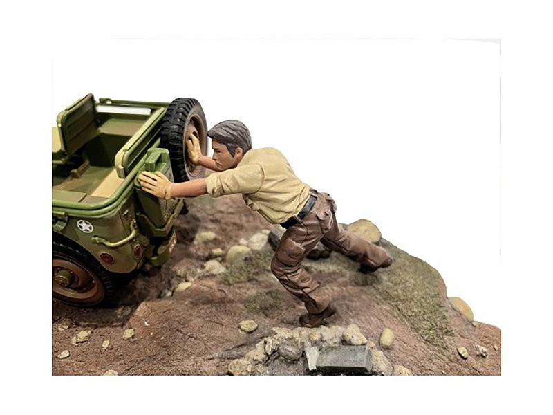 "4X4 Mechanic" Figure 5 for 1/18 Scale Models by American Diorama - image 2