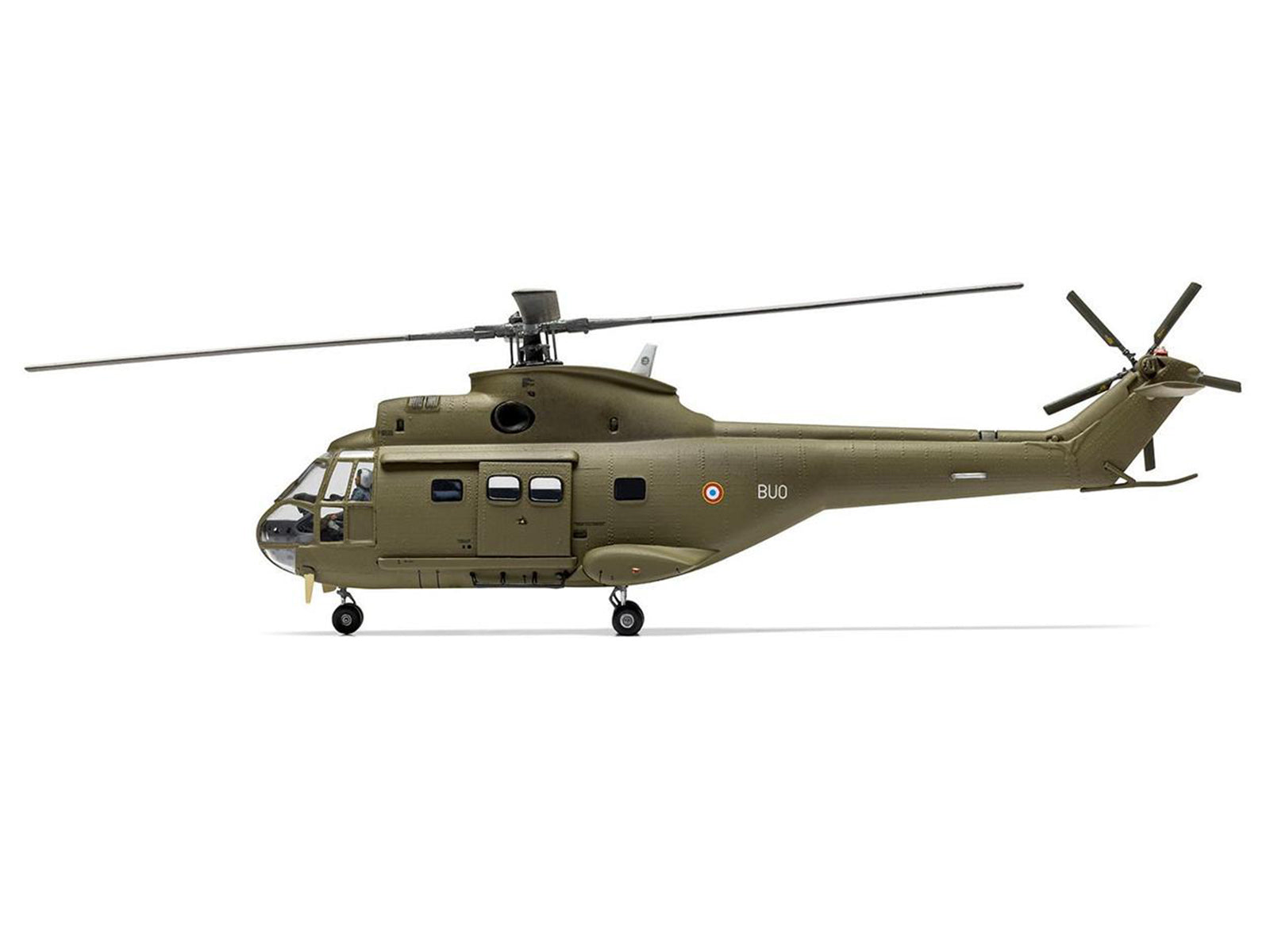 Level 2 Model Kit Westland Puma HC.1 Helicopter with 2 Scheme Options 1/72 Plastic Model Kit by Airfix - image 5