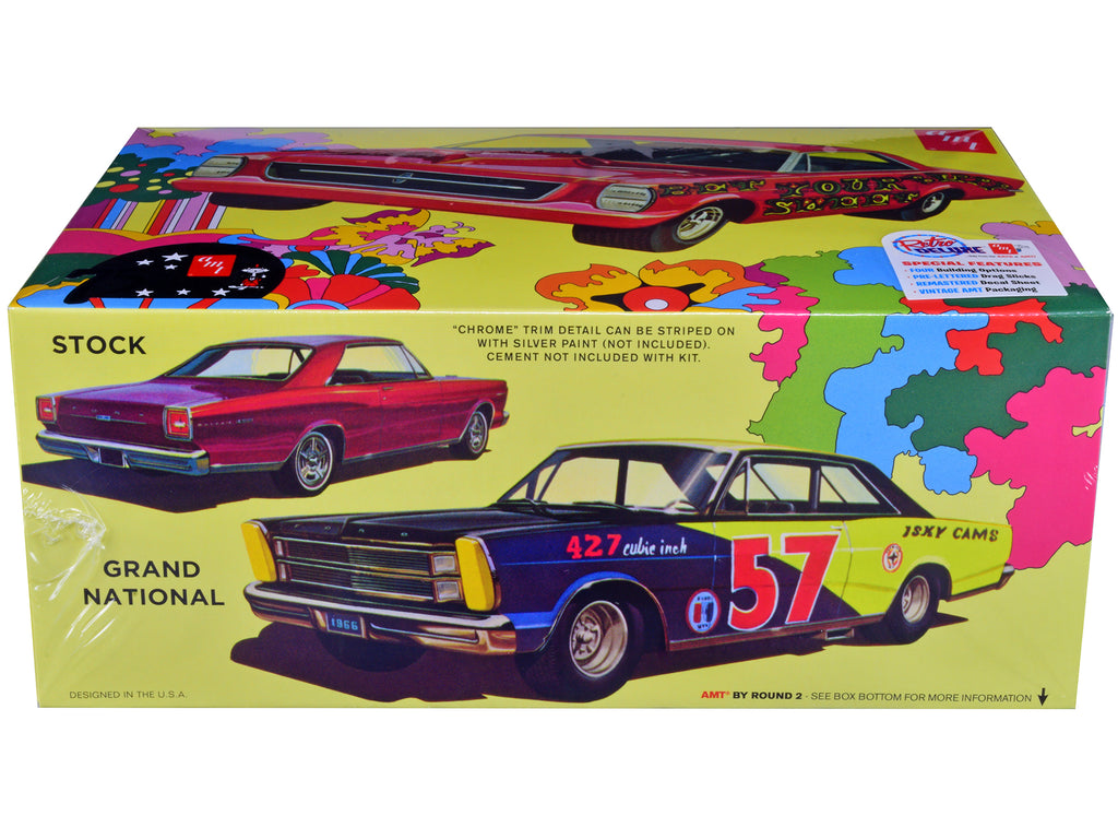 Skill 2 Model Kit 1966 Ford Galaxie 500 Hardtop "Sweet Bippy" 4-in-1 Kit 1/25 Scale Model by AMT - image 3