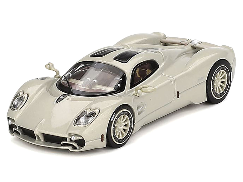 Pagani Utopia Presentation Grigio Rinascimento Silver 1/64 Diecast Model Car by BBR - image 2
