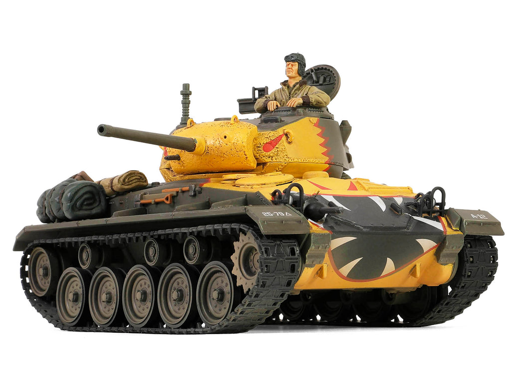 M24 Chaffee Light Tank "Tiger Face 79th Tank Btn Han River South Korea" (1950) United States Army "Armoured Fighting Vehicle" Series 1/32 Diecast Model by Forces of Valor - image 4