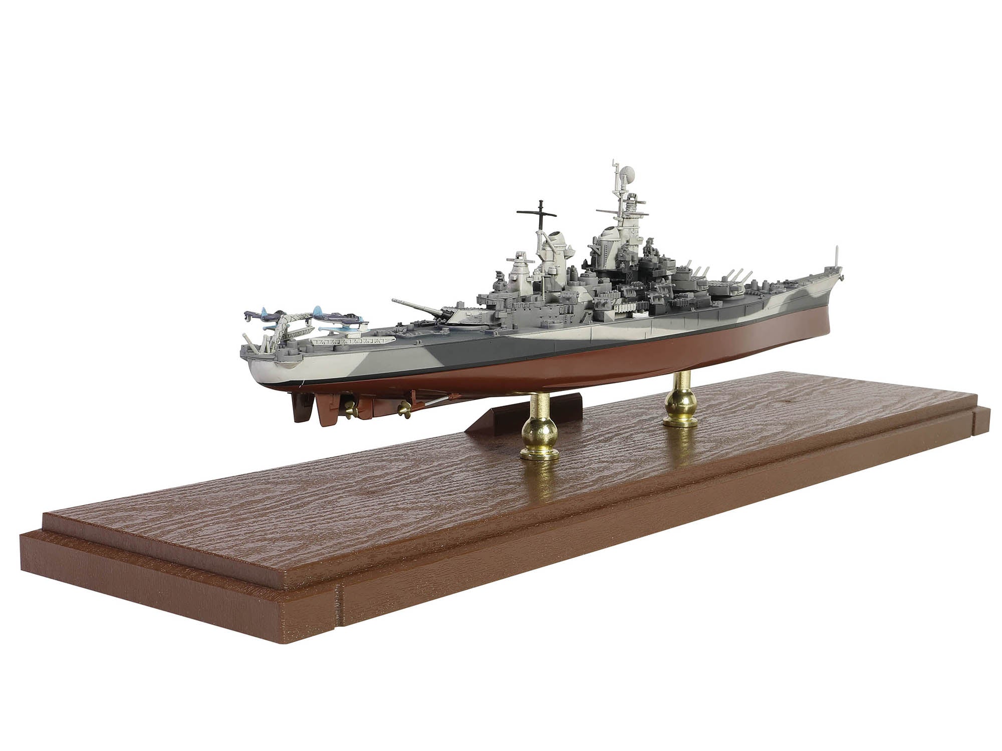 USS Missouri (BB-63) Iowa-class Battleship "Battle of Okinawa" (1945) United States Navy (Full Hull Edition) "Battleship" Series 1/700 Diecast Model by Forces of Valor - image 2
