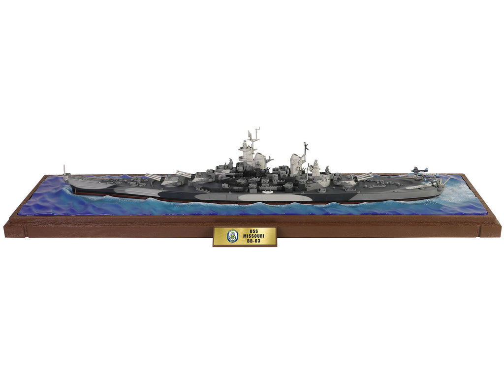 USS Missouri (BB-63) Iowa-class Battleship "Battle of Okinawa" (1945) United States Navy (Waterline Edition) "Battleship" Series 1/700 Diecast Model by Forces of Valor - image 2