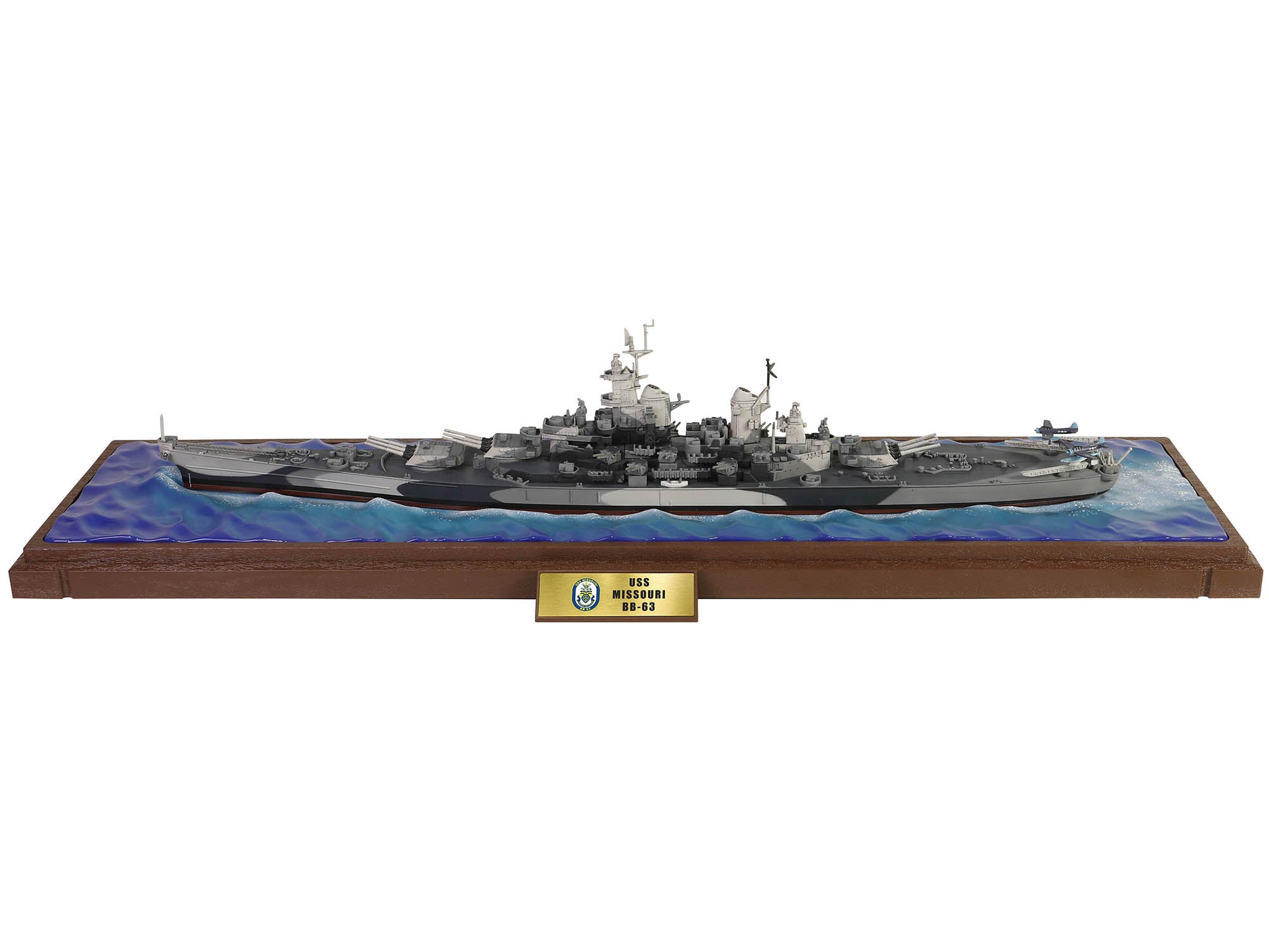 USS Missouri (BB-63) Iowa-class Battleship "Battle of Okinawa" (1945) United States Navy (Waterline Edition) "Battleship" Series 1/700 Diecast Model by Forces of Valor - image 2