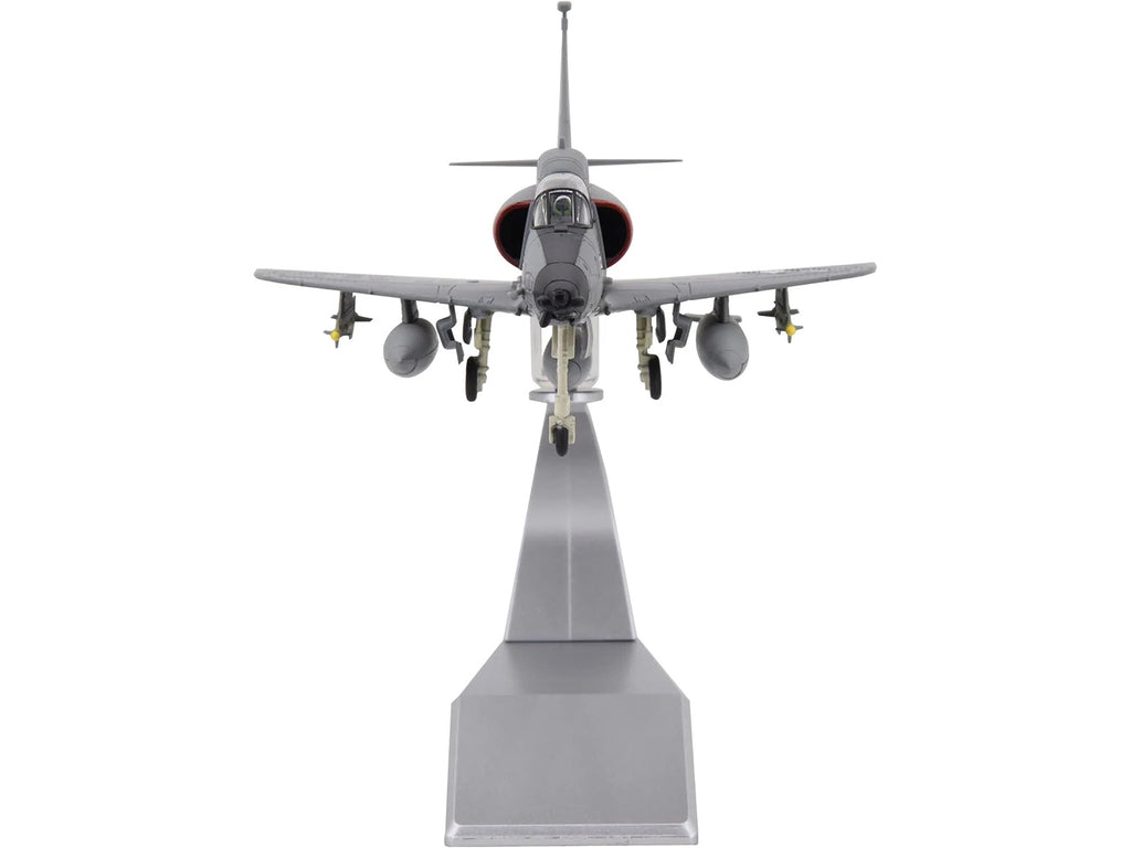 Douglas A-4D Skyhawk Aircraft "VMA-242 Bats NAS Key West 1962 Missile Crisis" United States Marine Corps 1/72 Diecast Model Airplane - image 3