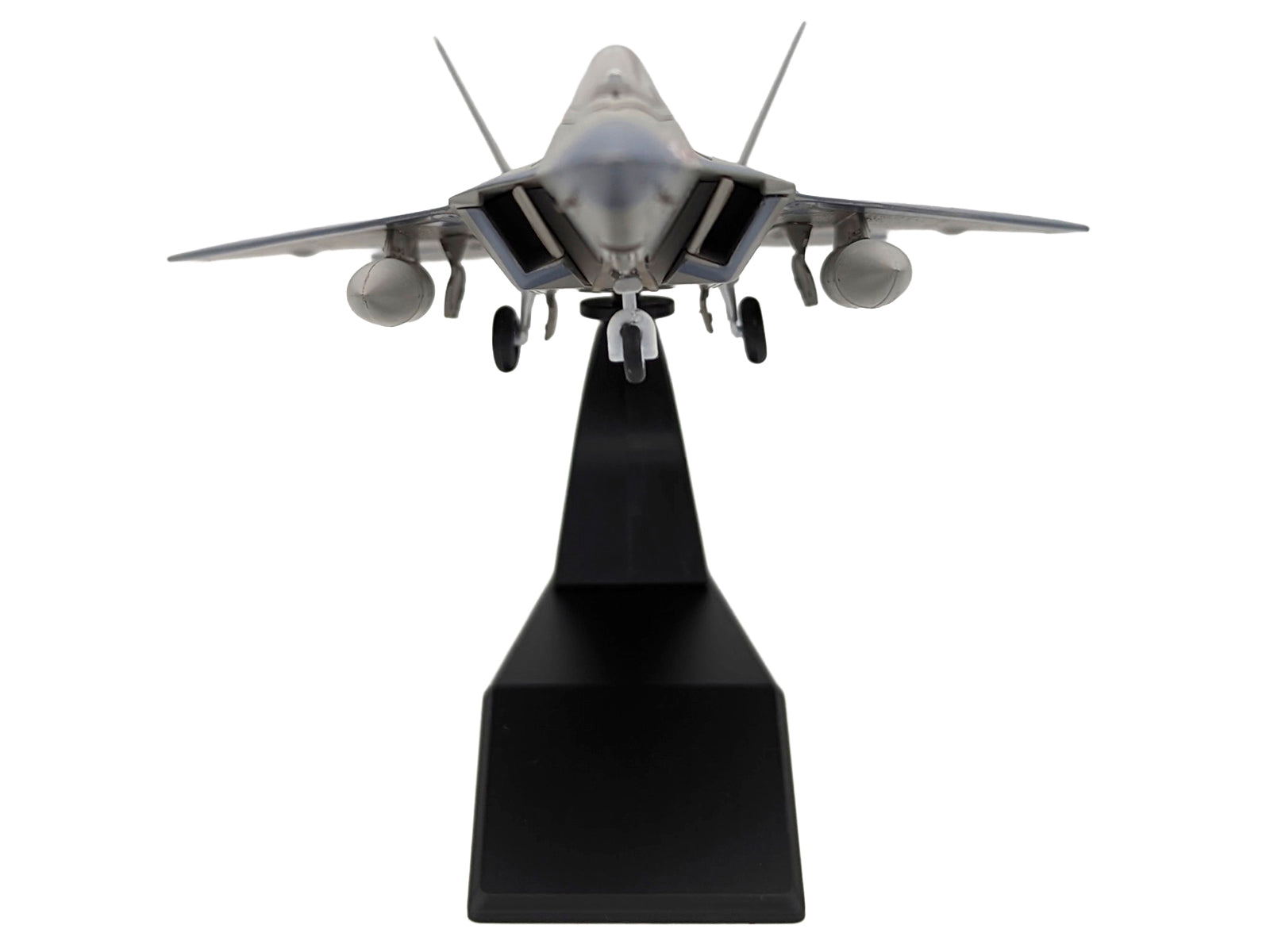 Lockheed Martin F-22A Raptor Aircraft "Spirit of America 412th Test Wing Edwards Air Force Base" (1997) United States Air Force 1/100 Diecast Model Airplane - image 4