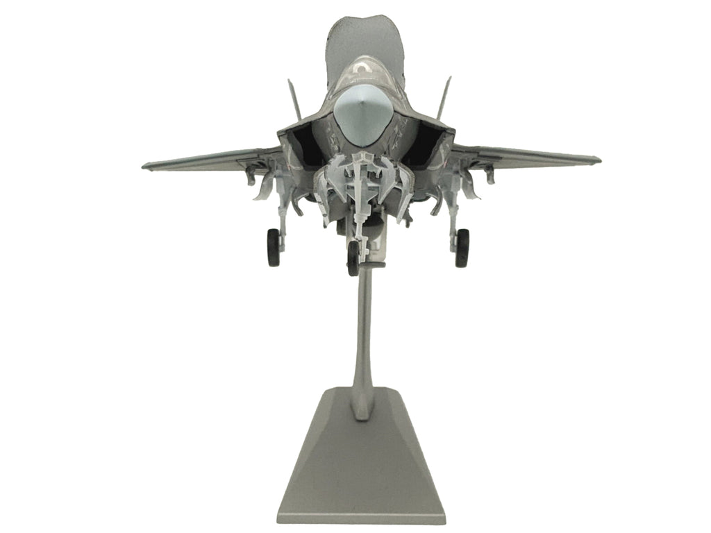 Lockheed Martin F-35B (STOVL) Lightning II Aircraft "BF-01 Prototype Air Test an Evaluation Squadron 23 (VX-23) Salty Dogs" (2009) United States Navy 1/72 Diecast Model Airplane - image 3