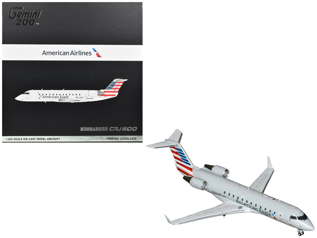 Bombardier CRJ200 Commercial Aircraft "American Eagle" (N420AW) Gray with Striped Tail "Gemini 200" Series 1/200 Diecast Model Airplane by GeminiJets