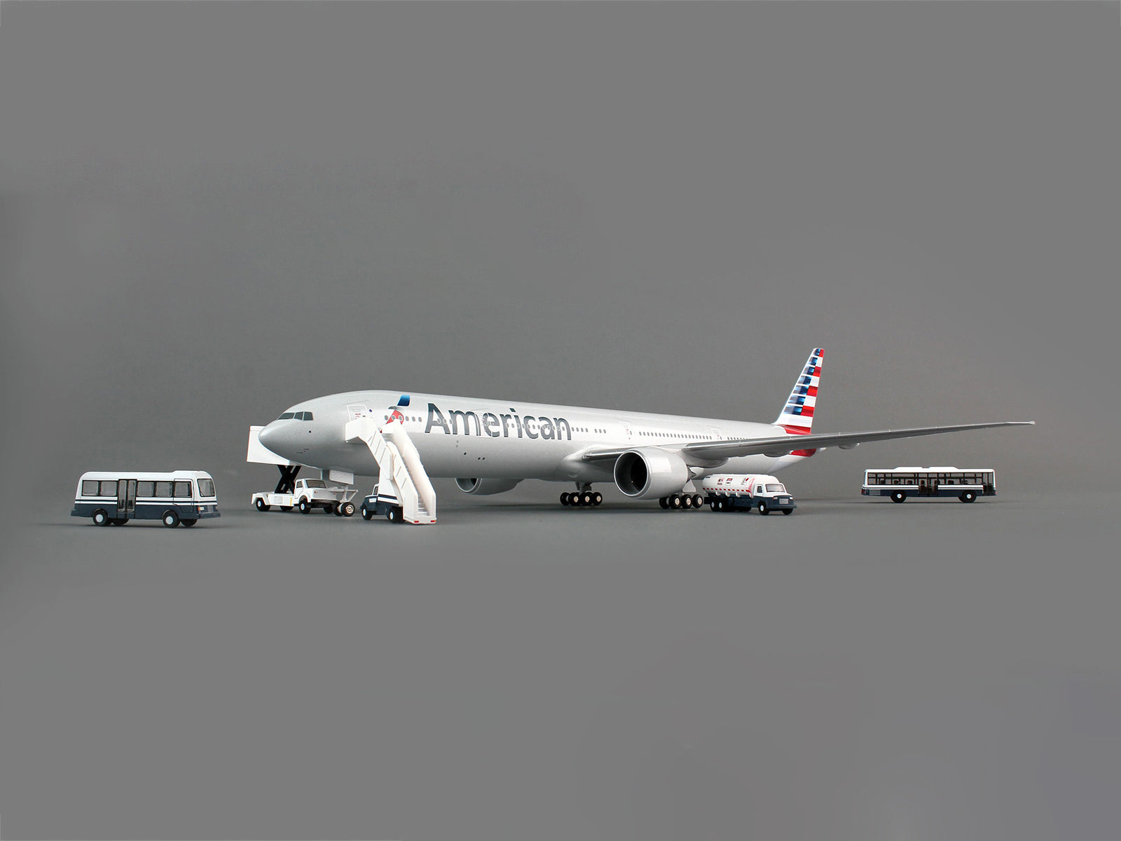Airport Service Vehicles Set of 5 pieces "Gemini 200" Series Diecast Models by GeminiJets - image 3