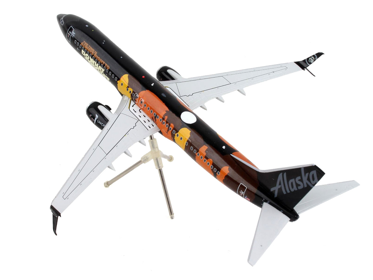 Boeing 737-900ER Commercial Aircraft "Alaska Airlines - Our Commitment" Black with Graphics "Gemini 200" Series 1/200 Diecast Model Airplane by GeminiJets - image 3