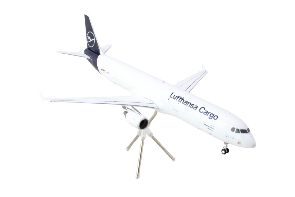 Airbus A321P2F Commercial Aircraft "Lufthansa Cargo" (D-AEUC) White with Blue Tail "Gemini 200" Series 1/200 Diecast Model Airplane by GeminiJets - image 2