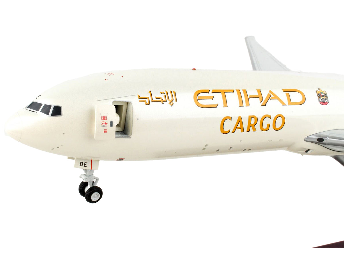 Boeing 777F Commercial Aircraft "Etihad Airways Cargo" Beige with Tail Graphics "Gemini 200 - Interactive" Series 1/200 Diecast Model Airplane by GeminiJets - image 2