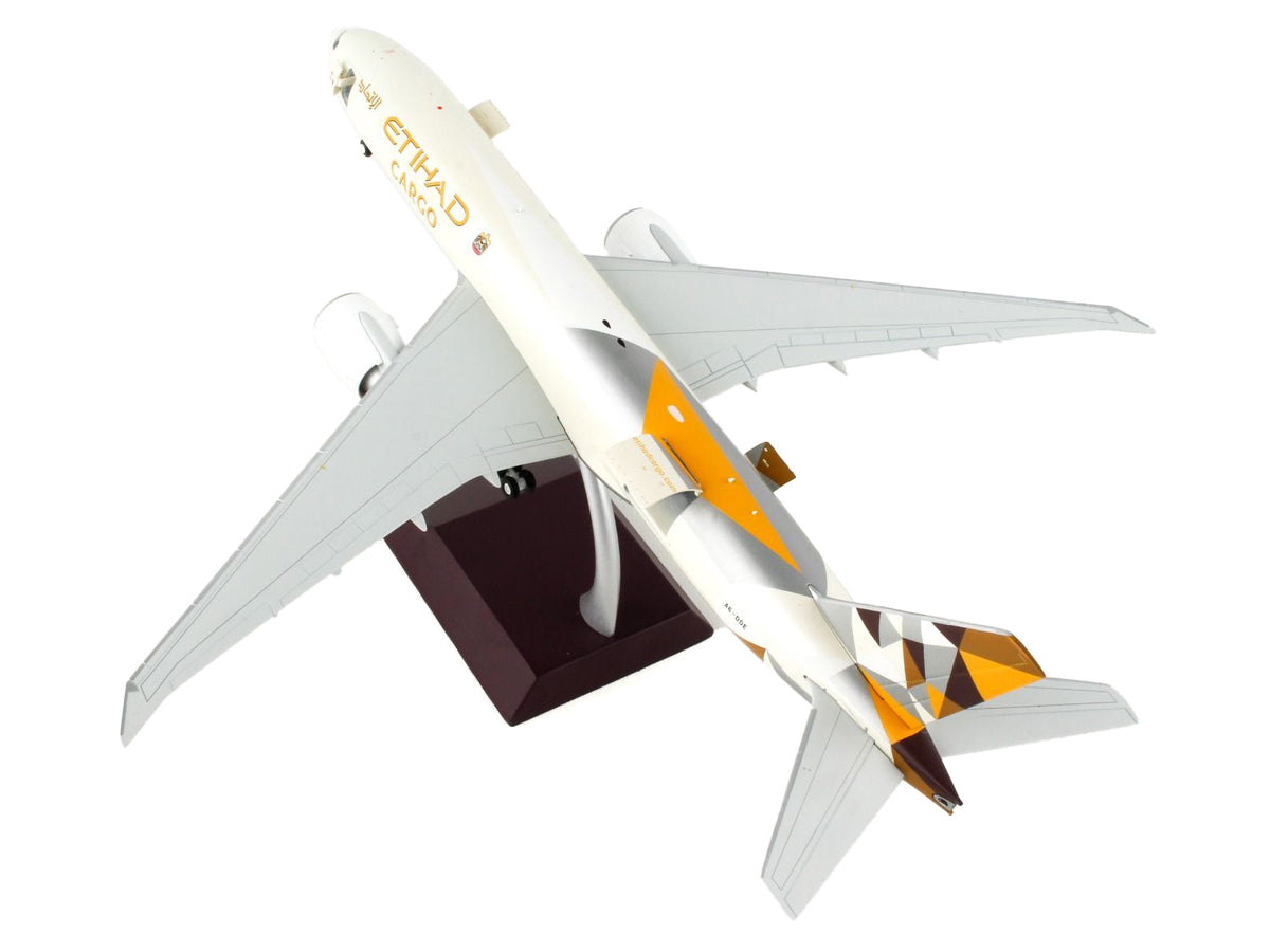 Boeing 777F Commercial Aircraft "Etihad Airways Cargo" Beige with Tail Graphics "Gemini 200 - Interactive" Series 1/200 Diecast Model Airplane by GeminiJets - image 5
