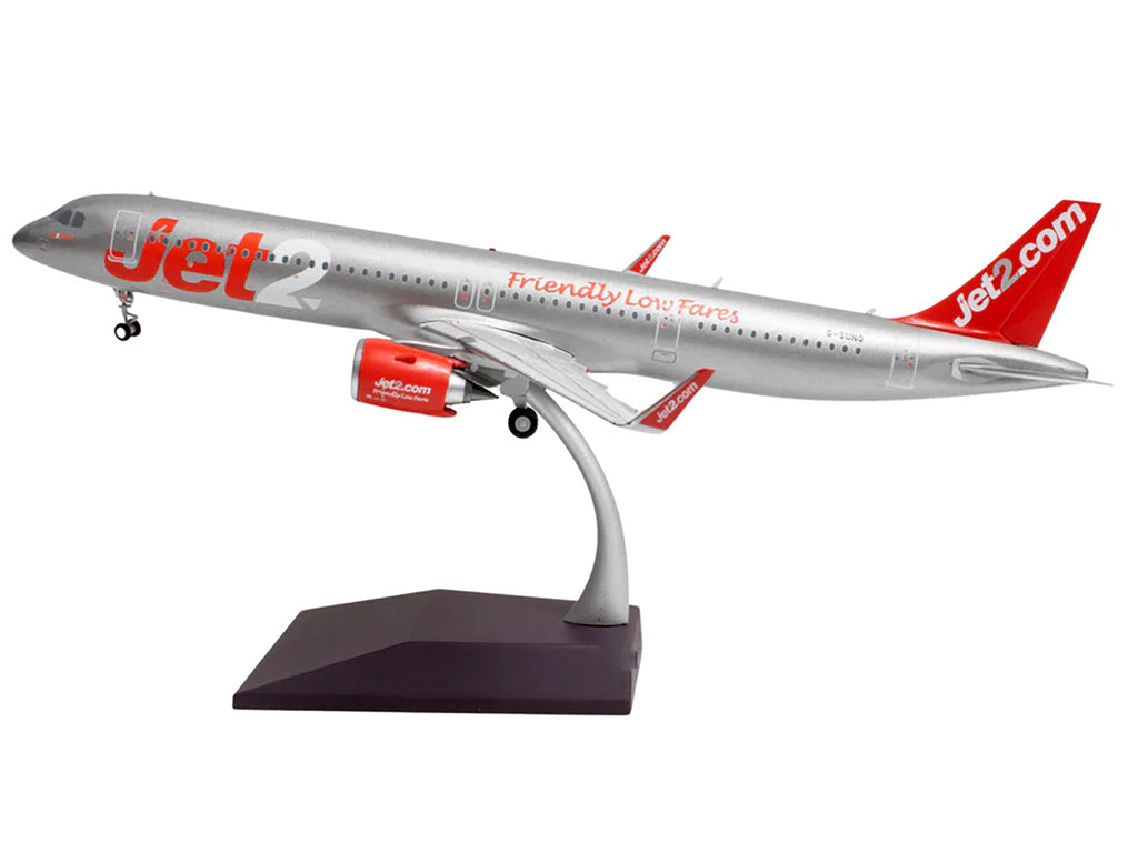 Airbus A321neo Commercial Aircraft "Jet2" (G-SUNO) Silver with Red Tail "Gemini 200" Series 1/200 Diecast Model Airplane by GeminiJets - image 2