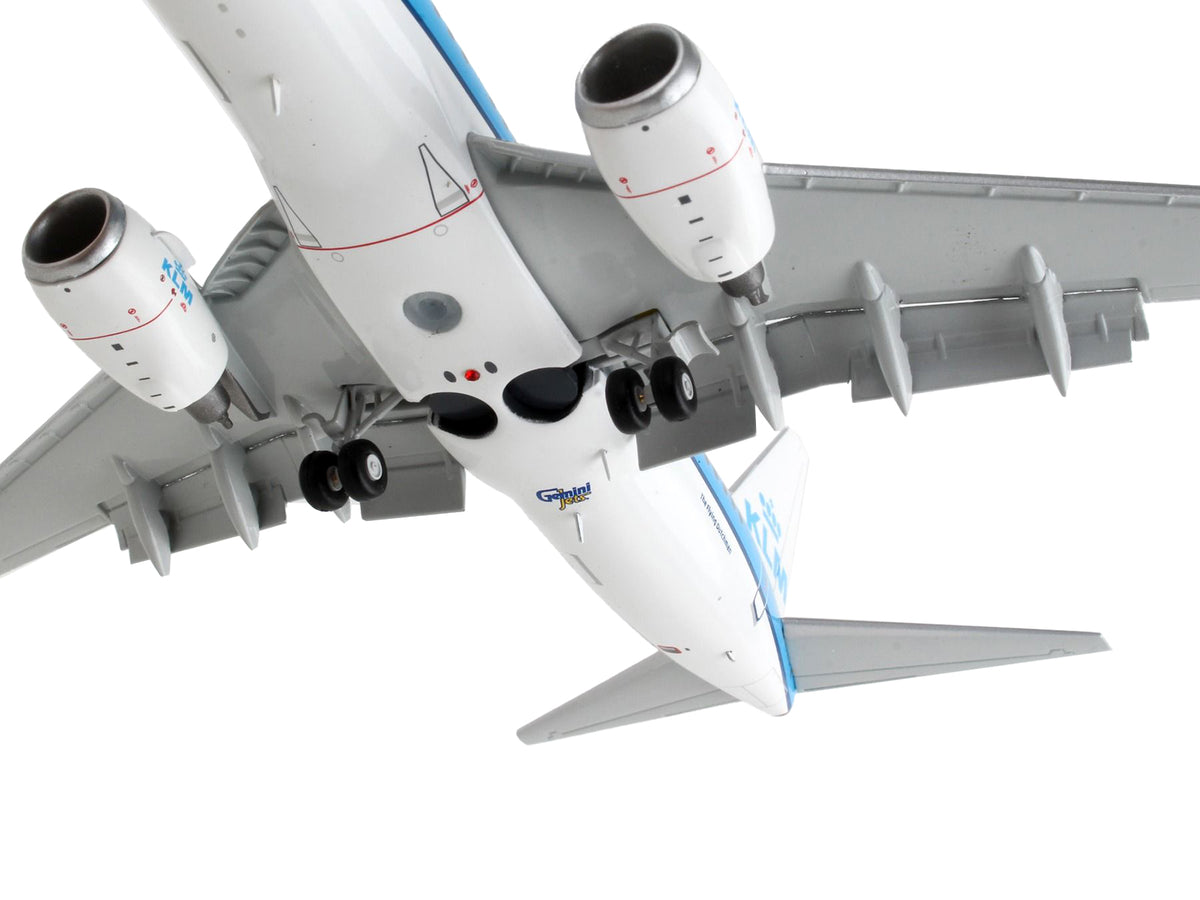 Boeing 737-700 Commercial Aircraft with Flaps Down "KLM Royal Dutch Airlines" Blue with White Tail "Gemini 200" Series 1/200 Diecast Model Airplane by GeminiJets - image 4
