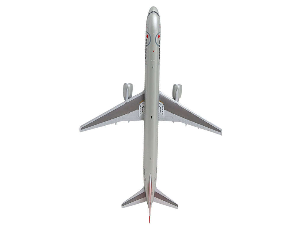 Boeing 757-300 Commercial Aircraft "Northwest Airlines" (N587NW) Silver with Red Tail "Gemini 200" Series 1/200 Diecast Model by GeminiJets - image 5