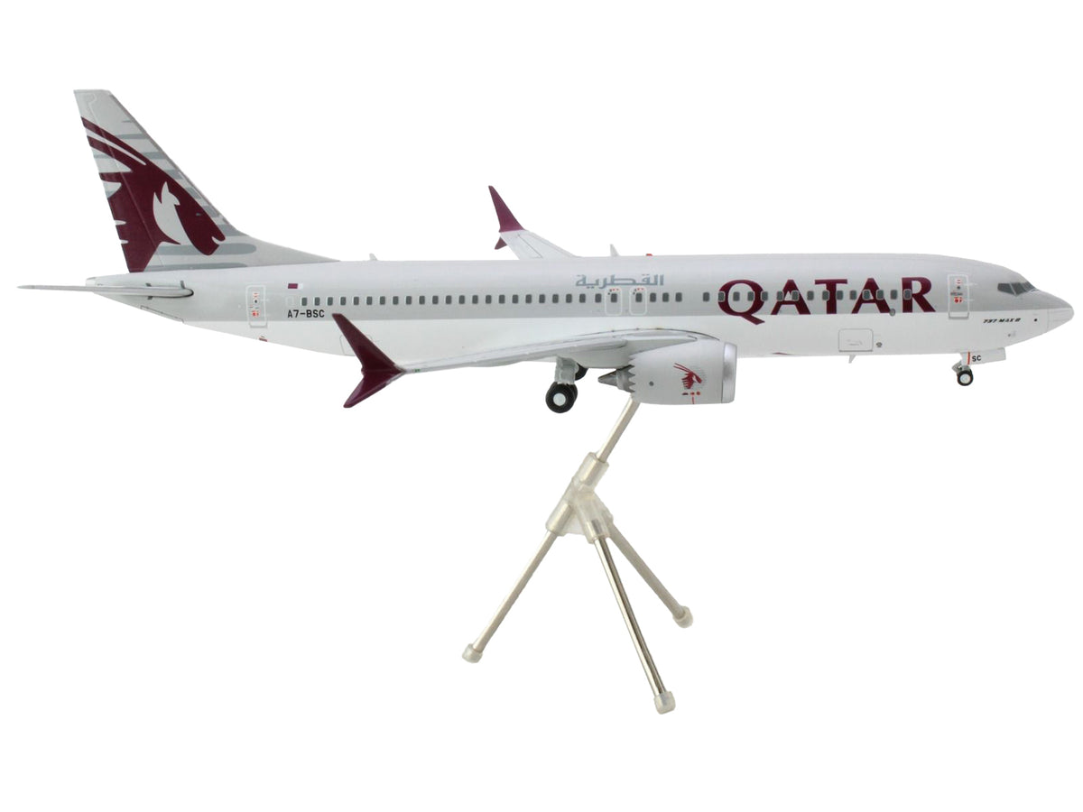 Boeing 737 MAX 8 Commercial Aircraft "Qatar Airways" Gray and White with Tail Graphics "Gemini 200" Series 1/200 Diecast Model Airplane by GeminiJets - image 2