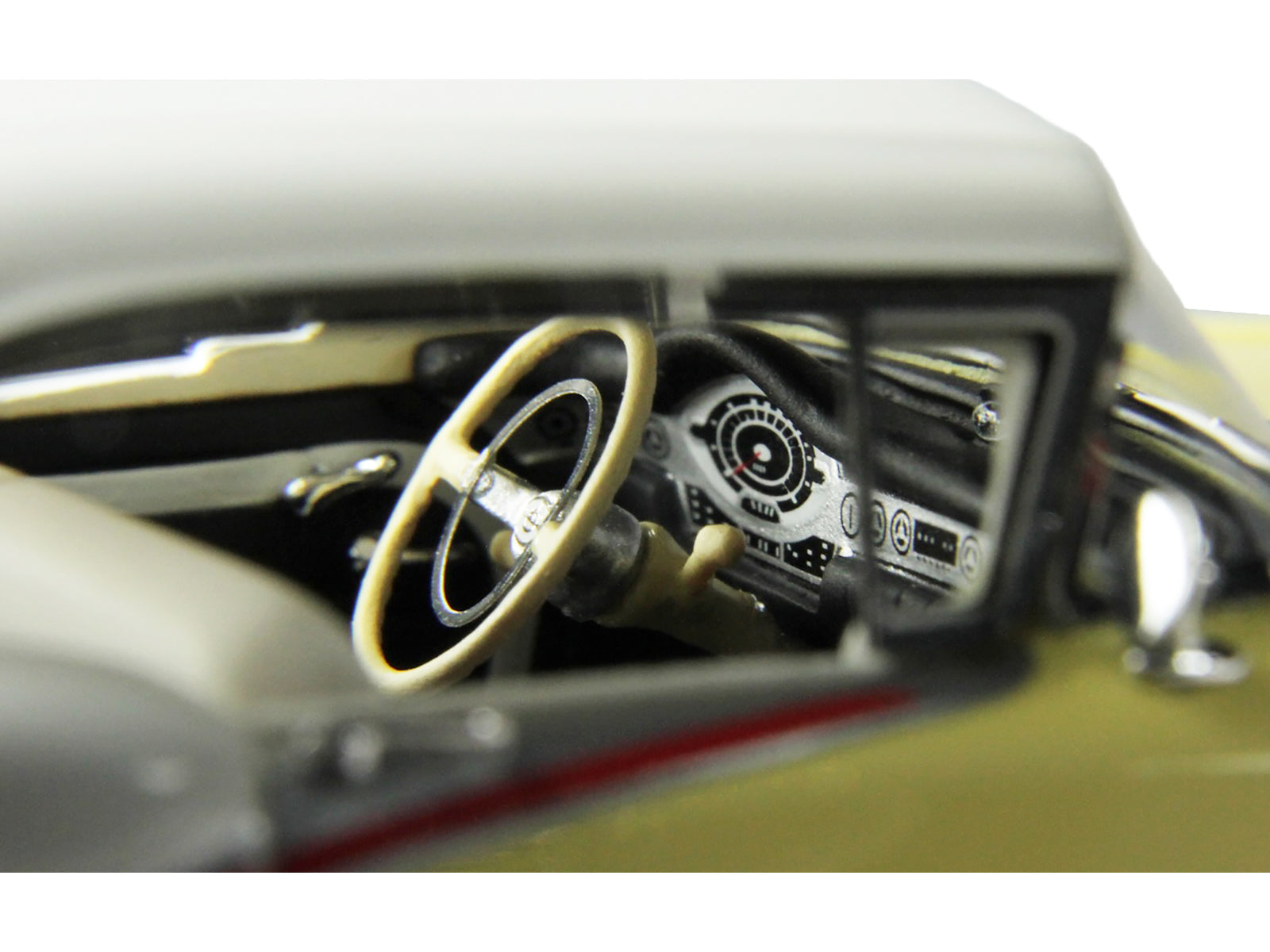 1957 Oldsmobile Starfire Coronado Yellow and Alcan White Limited Edition to 200 pieces Worldwide 1/43 Model Car by Goldvarg Collection - image 2