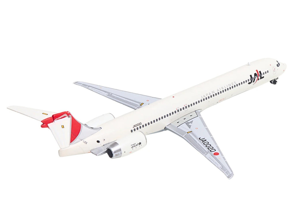 McDonnell Douglas MD-90 Commercial Aircraft "Japan Airines" (JA002D) White with Red Tail 1/400 Diecast Model Airplane by GeminiJets - image 4