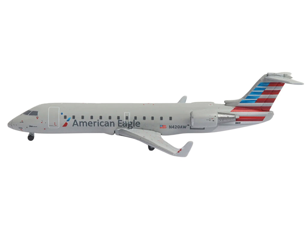 Bombardier CRJ200 Commercial Aircraft "American Eagle - Air Wisconsin" (N420AW) Gray with Red and Blue Tail 1/400 Diecast Model Airplane by GeminiJets - image 2