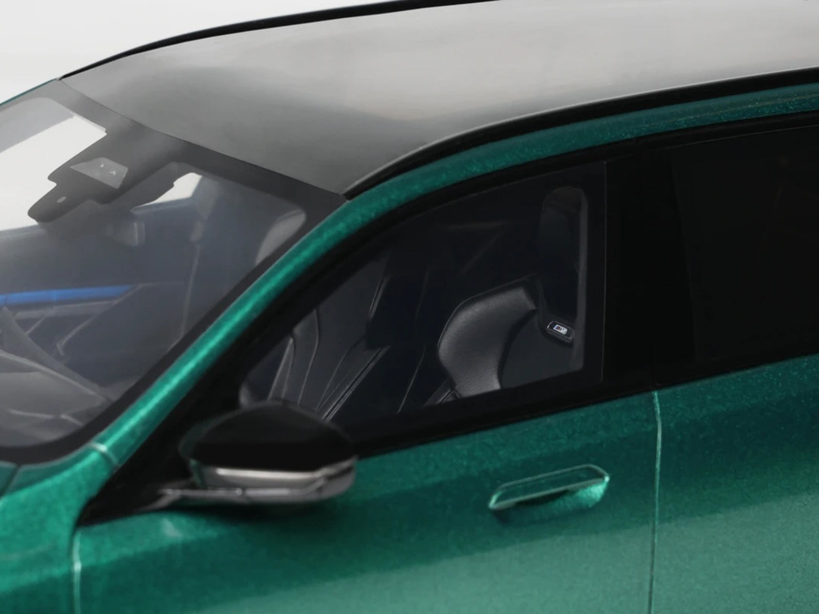 2024 BMW M5 Touring (G99) Isle of Man Green Metallic with Black Top 1/18 Model Car by GT Spirit - image 3