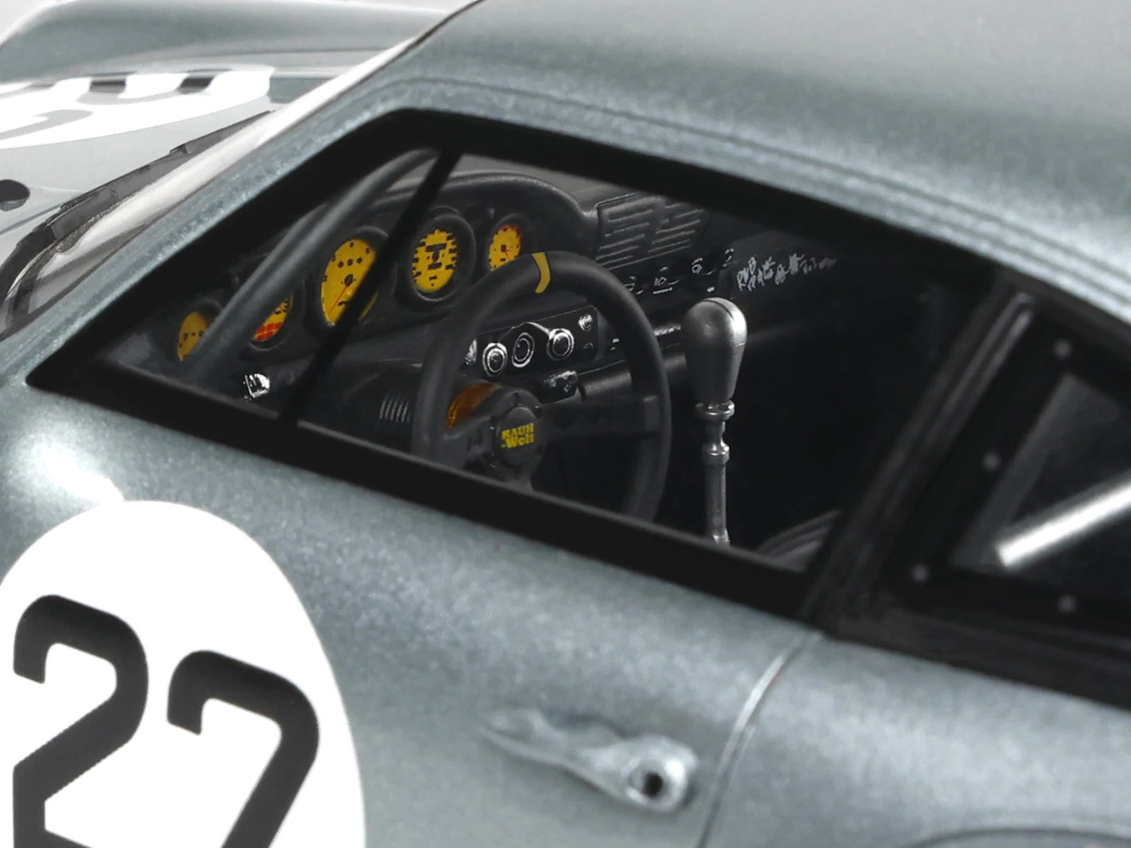 2024 RWB Yuiitsumuni #27 Silver Metallic 1/18 Model Car by GT Spirit - image 3