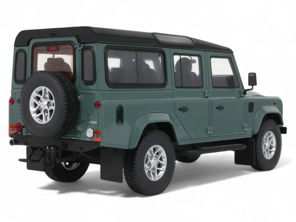 2016 Land Rover Defender 3 Station Wagon Green with Black Top 1/18 Model Car by GT Spirit - image 5