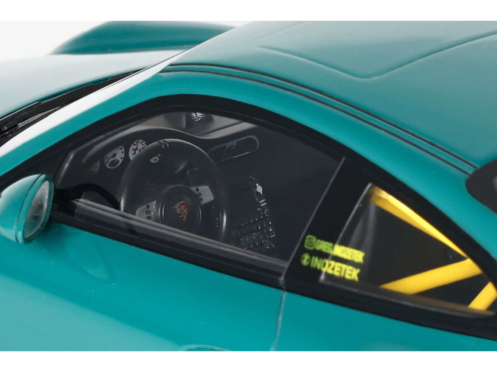 2021 RWB Bodykit "Syunkashuto" Green with Black Stripes 1/18 Model Car by GT Spirit - image 2