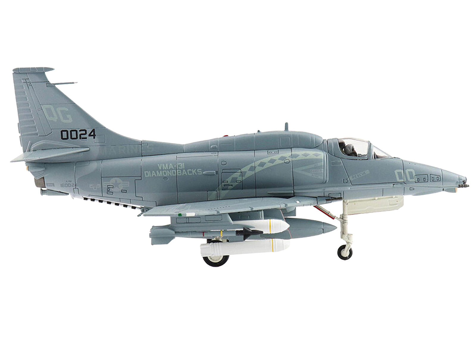 Douglas A-4M Skyhawk Aircraft "VMA-131 Diamondbacks" (1993) United States Marines "Air Power Series" 1/72 Diecast Model by Hobby Master - image 2