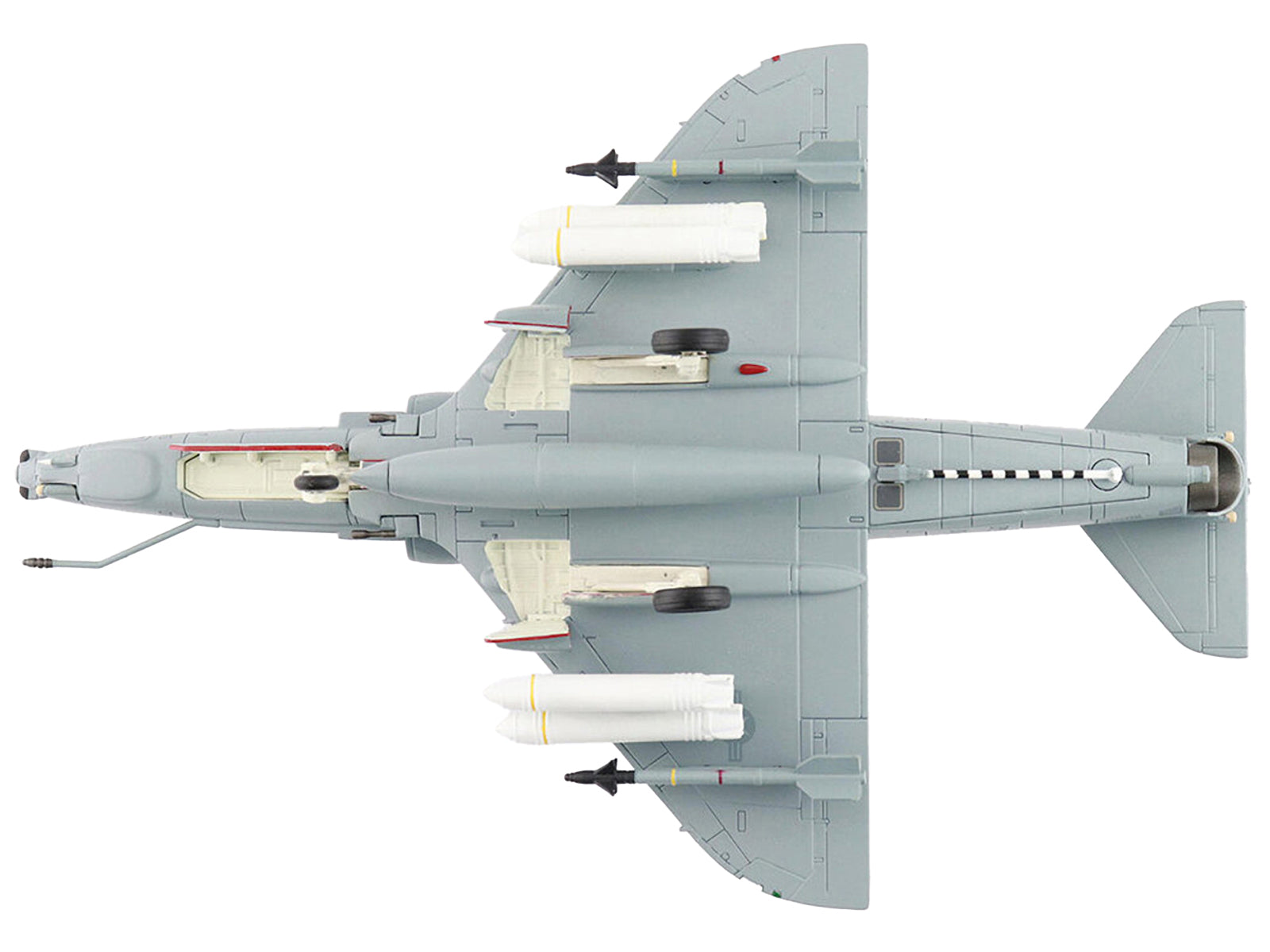 Douglas A-4M Skyhawk Aircraft "VMA-131 Diamondbacks" (1993) United States Marines "Air Power Series" 1/72 Diecast Model by Hobby Master - image 5