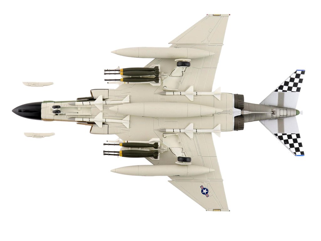McDonnell Douglas F-4C Phantom II Fighter-Bomber Aircraft "63-7666 William Tell 57th FIS Keflavik Airport Iceland" (1977) United States Air Force "Air Power Series" 1/72 Diecast Model by Hobby Master - image 4