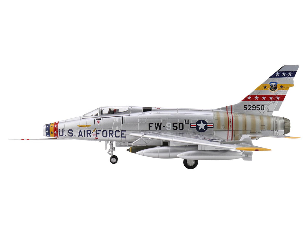 North American F-100D Super Sabre Fighter Aircraft "FW-871 81st TFS 50th TFW France" (1958) United States Air Force "Air Power Series" 1/72 Diecast Model by Hobby Master