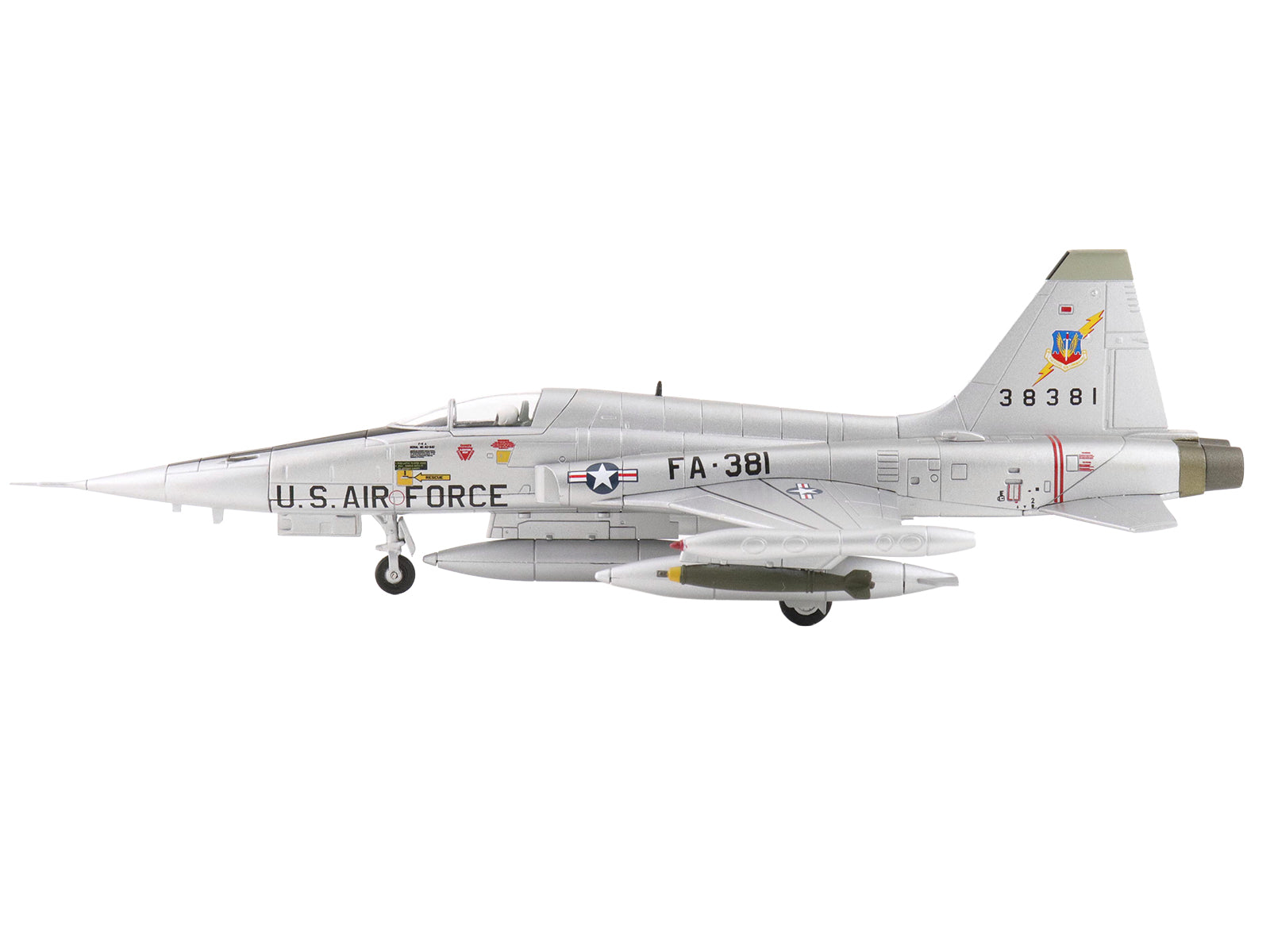 Northrop F-5A Freedom Fighter Aircraft "38381" (1960s) United States Air Force "Air Power Series" 1/72 Diecast Model by Hobby Master - image 2