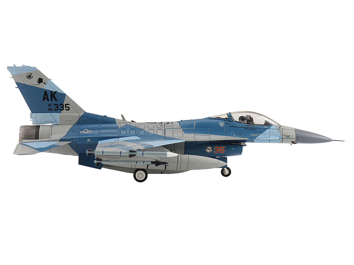 Lockheed F-16C Fighting Falcon Fighter Aircraft "86-0335 Blue Splinter 354th Wing 18th AGRS Eielson AFB" (2018) United States Air Force "Air Power Series" 1/72 Diecast Model by Hobby Master - image 2