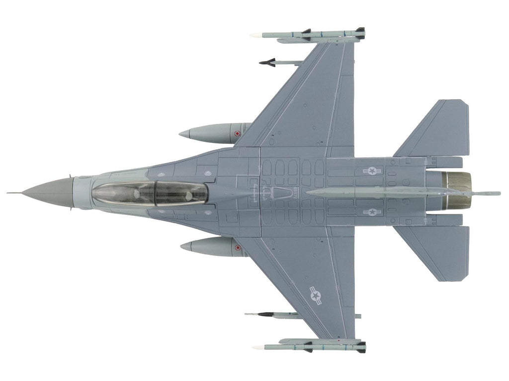 Lockheed F-16D Fighting Falcon Fighter Aircraft "85-1572 Edwards Air Force Base" (2024) United States Air Force "Air Power Series" 1/72 Diecast Model by Hobby Master - image 3