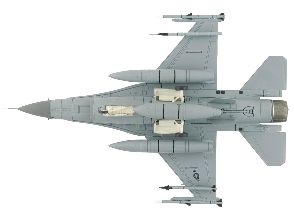 Lockheed F-16D Fighting Falcon Fighter Aircraft "85-1572 Edwards Air Force Base" (2024) United States Air Force "Air Power Series" 1/72 Diecast Model by Hobby Master - image 4