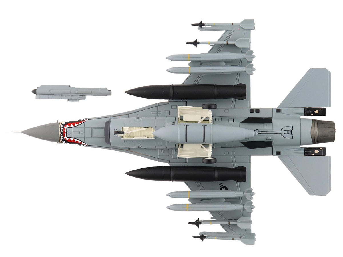 Lockheed F-16V Fighting Falcon Fighter Aircraft "93-0814 Play to Win 21st Sqn. Luke AFB" (2025) United States Air Force "Air Power Series" 1/72 Diecast Model by Hobby Master - image 4