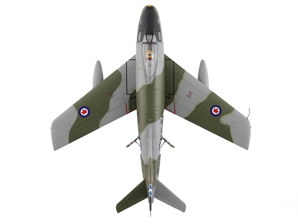 Canadair Sabre Mk.6 Fighter Aircraft "23622 430 Squadron" (1950s) Royal Canadian Air Force "Air Power Series" 1/72 Diecast Model by Hobby Master - image 3