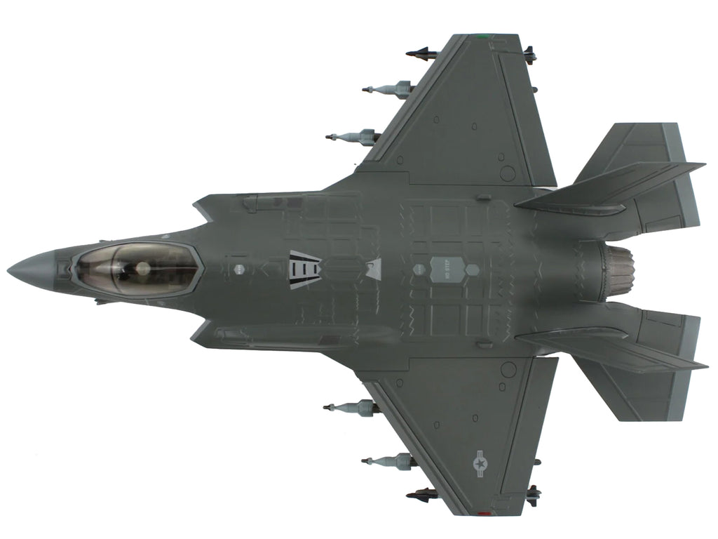 Lockheed Martin F-35A Lightning II Aircraft "100th Fighter Squadron Alabama Air National Guard" (2023) United States Air Force "Air Power Series" 1/72 Diecast Model by Hobby Master - image 4