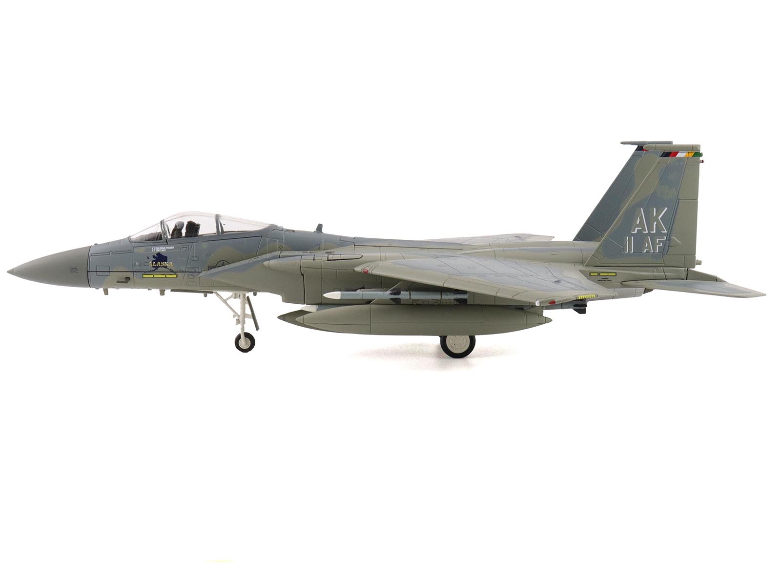 McDonnell Douglas F-15C Eagle Fighter Aircraft "85-0111 11th Air Force Elmendorf Air Force Base Alaska" United States Air Force "Air Power Series" 1/72 Diecast Model by Hobby Master - image 2