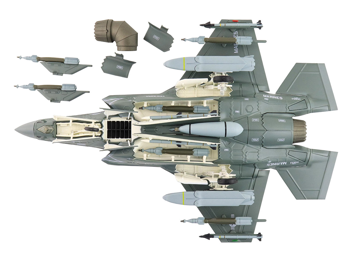 Lockheed Martin F-35B Lightning II Aircraft (Beast Mode) "170533 VMFA-533 Hawks" (2025) United States Marine Corps "Air Power Series" 1/72 Diecast Model by Hobby Master - image 5
