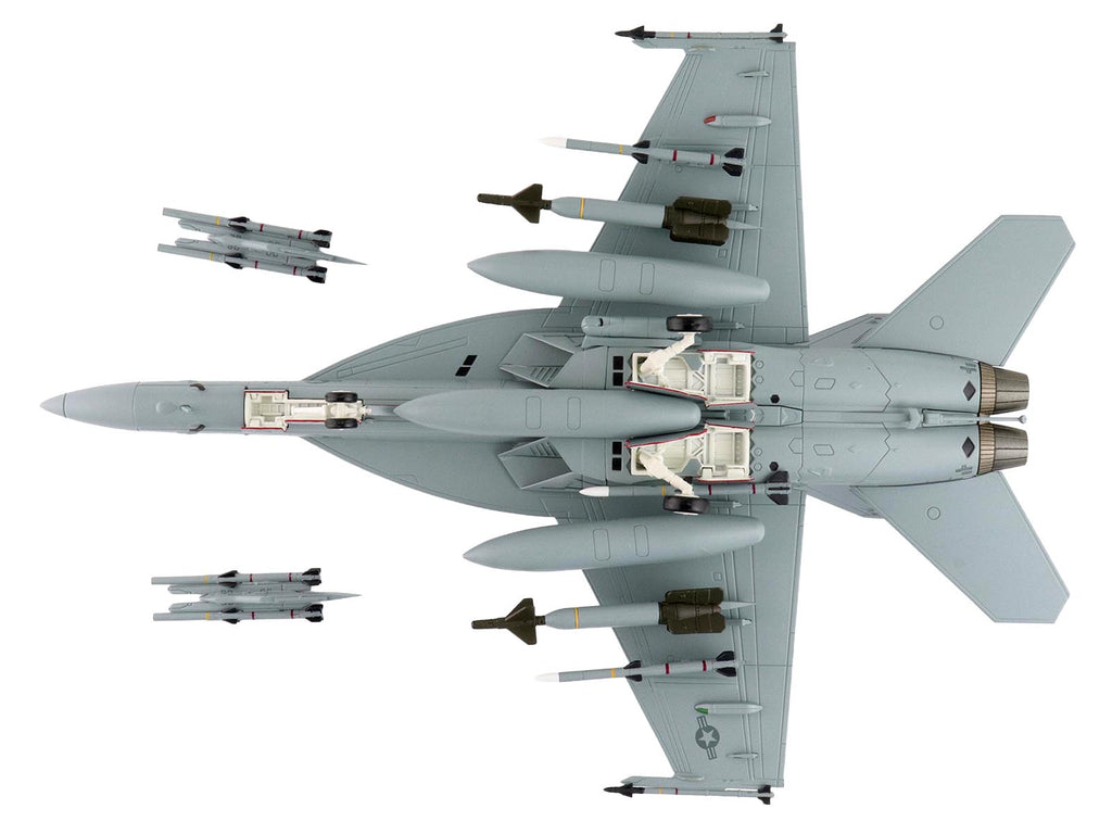 Boeing F/A-18E Super Hornet Fighter Aircraft "Dagger Team (with decals)" United States Navy "Air Power Series" 1/72 Diecast Model by Hobby Master - image 4