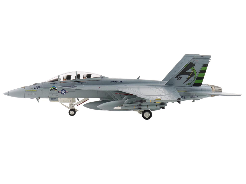 Boeing F/A-18F Super Hornet Fighter Aircraft "165875 Green Hornet VX-23 Salty Dogs NAS Patuxent River" (2011) United States Navy "Air Power Series" 1/72 Diecast Model by Hobby Master - image 2