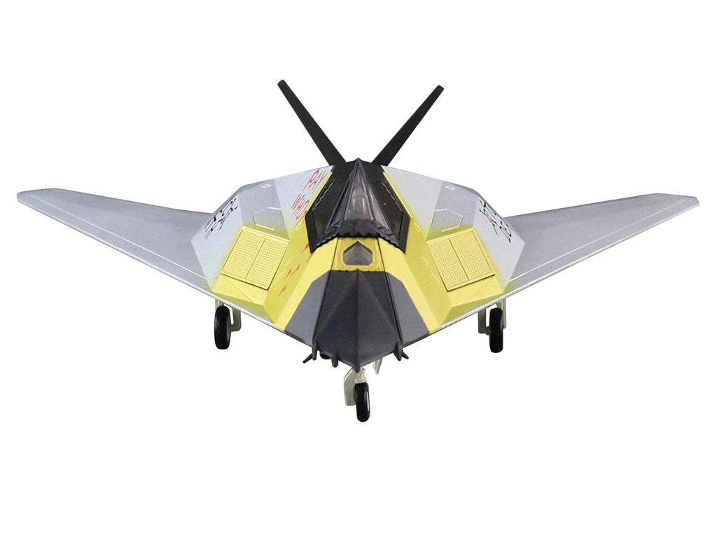 Lockheed F-117A Nighthawk Stealth Aircraft "Toxic Death" (1991) "Air Power Series" 1/72 Diecast Model by Hobby Master - image 2