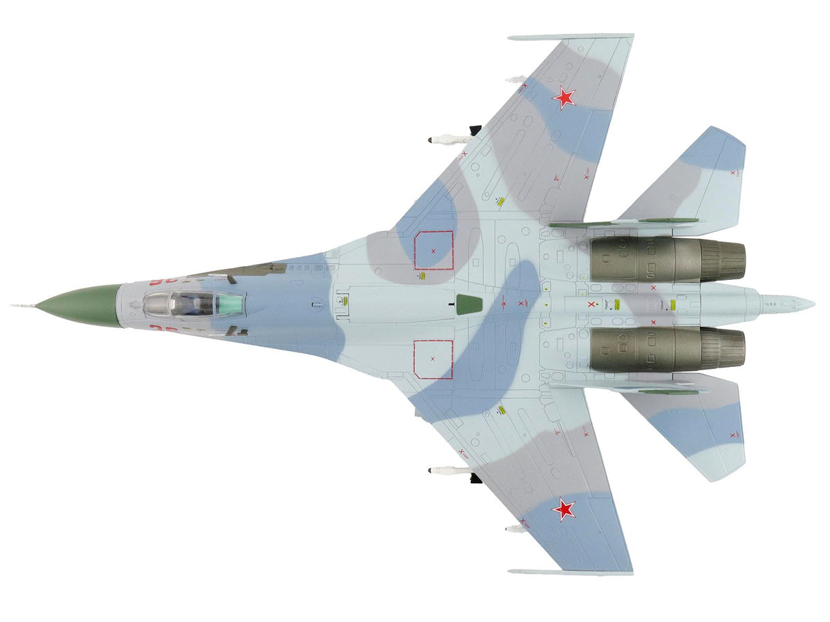 Sukhoi Su-27 Flanker-B Fighter Aircraft "Red 36 Barents Sea 941st IAP" (1987) Soviet Air Force "Air Power Series" 1/72 Diecast Model by Hobby Master - image 3