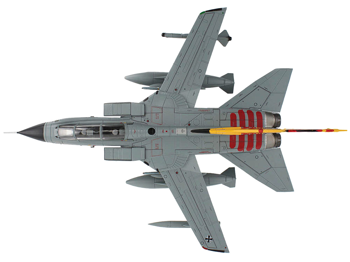 Panavia Tornado IDS Aircraft "FlgAusZLw Holloman AFB" (2014) German Luftwaffe "Air Power Series" 1/72 Diecast Model by Hobby Master - image 3