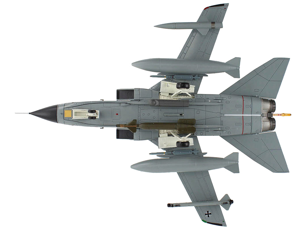 Panavia Tornado IDS Aircraft "FlgAusZLw Holloman AFB" (2014) German Luftwaffe "Air Power Series" 1/72 Diecast Model by Hobby Master - image 4