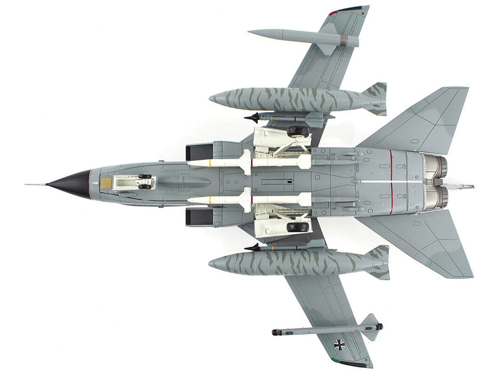 Panavia Tornado ECR Fighter-Bomber Aircraft "46+54 Tactical Air Wing 51 Schleswig-Jagel Air Base Germany" (2017) German Luftwaffe "Air Power Series" 1/72 Diecast Model by Hobby Master - image 4