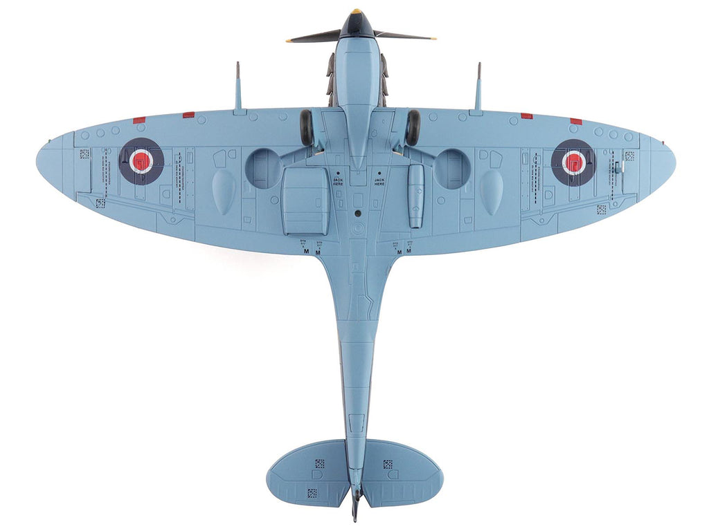 Supermarine Spitfire Mk.Vb Trop Fighter Aircraft "EP706 George Beurling No. 249 Squadron Malta" (1942) British Royal Air Force "Air Power Series" 1/48 Diecast Model by Hobby Master - image 5