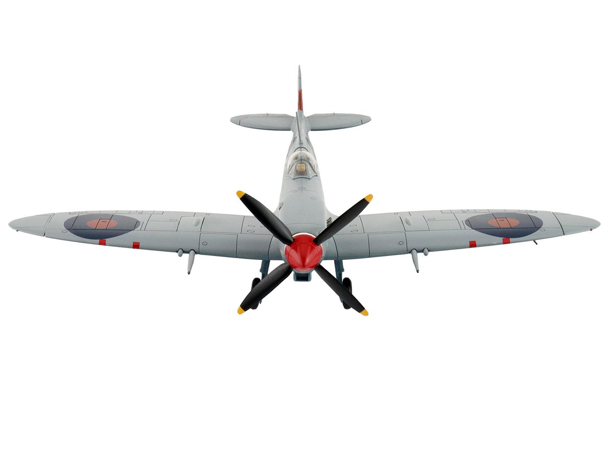 Supermarine Spitfire Mk IXc Fighter Aircraft "MA466 BQ-S No. 451 Squadron Corsica" (1944) Royal Australian Air Force "Air Power Series" 1/48 Diecast Model by Hobby Master - image 5